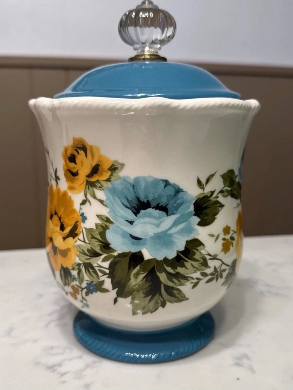 Pioneer Woman Rose Shadow Canister 9” Vibrant Floral Design With Acrylic Knob
